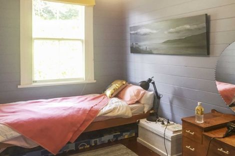 Photo of property in 353 Charteris Bay Road, Teddington, Lyttelton, 8971