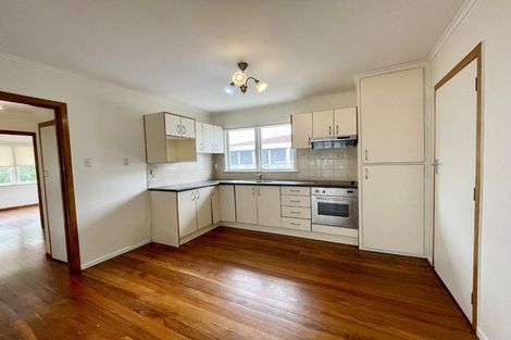 Photo of property in 1/5 Ti Rakau Drive, Pakuranga, Auckland, 2010