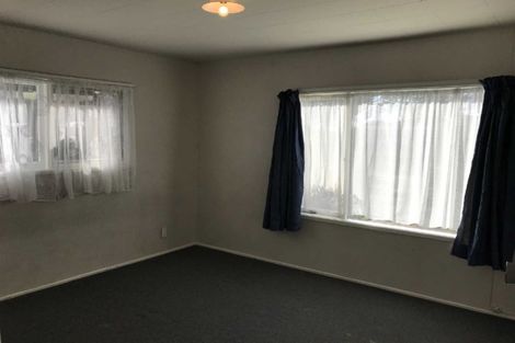 Photo of property in 3 Damian Way, Weymouth, Auckland, 2103