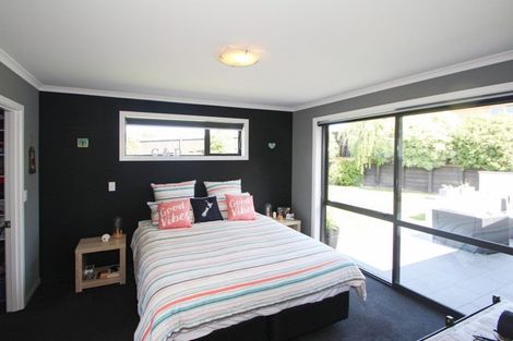 Photo of property in 17 Blue Stone Drive, Waiareka Junction, Oamaru, 9401