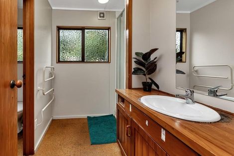 Photo of property in 63 Marsden Point Road, Ruakaka, 0116
