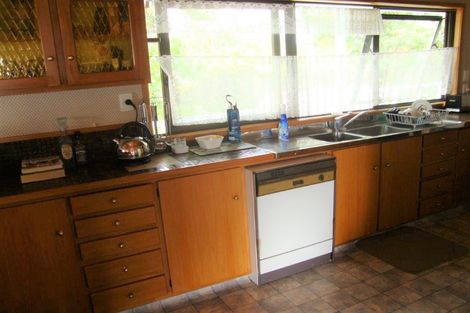 Photo of property in 11 Yorke Road, Haruru, 0204