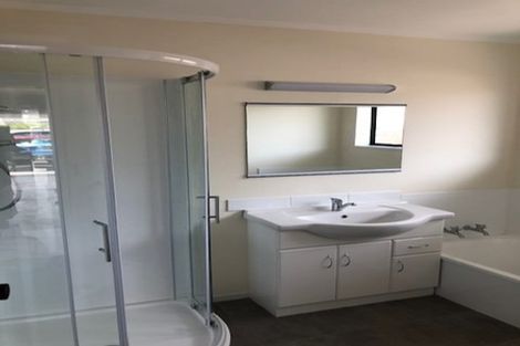 Photo of property in 63a Pemberton Crescent, Greerton, Tauranga, 3112