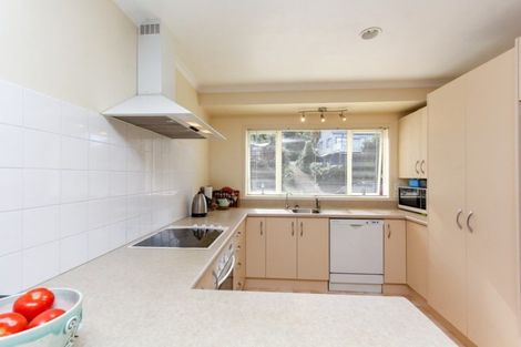 Photo of property in 16 Thames Street, Welbourn, New Plymouth, 4310