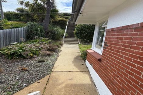 Photo of property in 15 Seaview Terrace, Kew, Dunedin, 9012