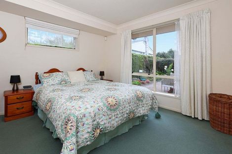 Photo of property in 11a Te Kanawa Crescent, Henderson, Auckland, 0610