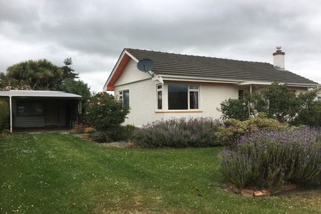 Photo of property in 9 Moorhouse Street, Waimate, 7924