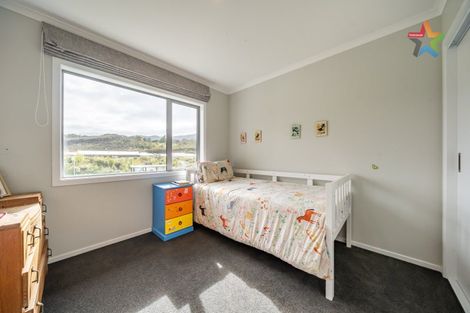 Photo of property in 59 Grovedale Square, Wainuiomata, Lower Hutt, 5014