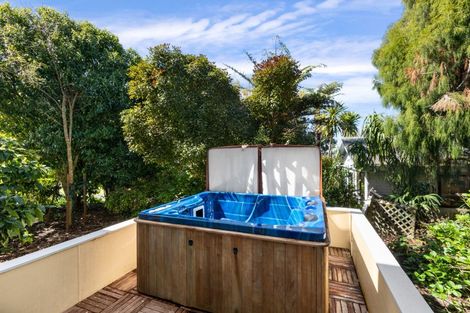 Photo of property in 112 Stanley Avenue, Te Aroha, 3320