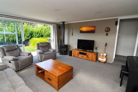 Photo of property in 25 Admiralty Place, Waikawa, Picton, 7220