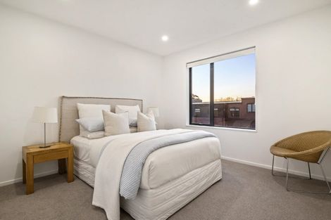 Photo of property in 3 Mahinga Kai Way, Belmont, Auckland, 0622