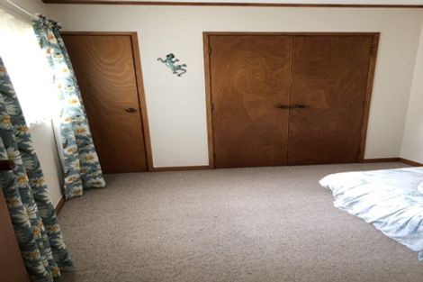 Photo of property in 73a Centreway Road, Orewa, 0931