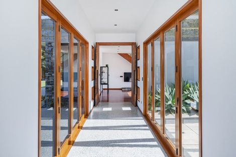 Photo of property in 68 Kanuka Rise, Albert Town, Wanaka, 9305