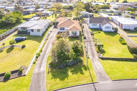 Photo of property in 18 Konini Street, Tawhero, Whanganui, 4501