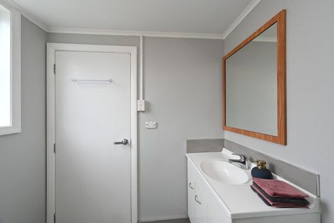 Photo of property in 37 Constable Crescent, Onekawa, Napier, 4110