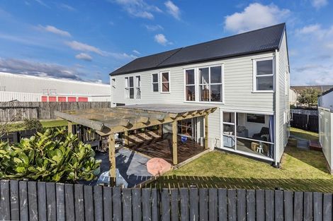 Photo of property in 2/163 Rongotai Road, Rongotai, Wellington, 6022