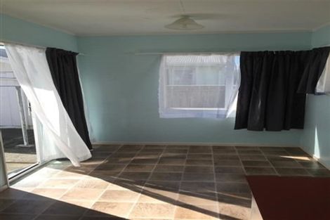 Photo of property in 2/22 Parkers Road, Tahunanui, Nelson, 7011