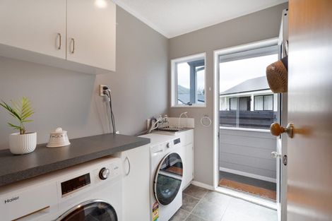 Photo of property in 11 Tulsa Grove, Totara Park, Upper Hutt, 5018