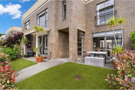 Photo of property in 86 Tihi Street, Stonefields, Auckland, 1072