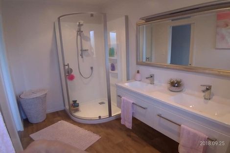 Photo of property in 1/22 Penzance Road, Mairangi Bay, Auckland, 0630