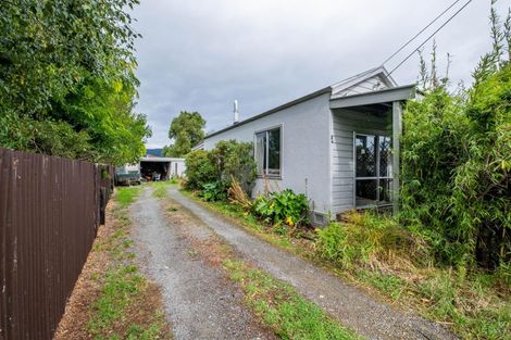 Photo of property in 35 Leonard Street, Waimate, 7924