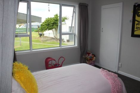 Photo of property in 60 Prince Street, Winton, 9720