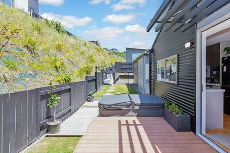 Photo of property in 145 Navigation Drive, Whitby, Porirua, 5024