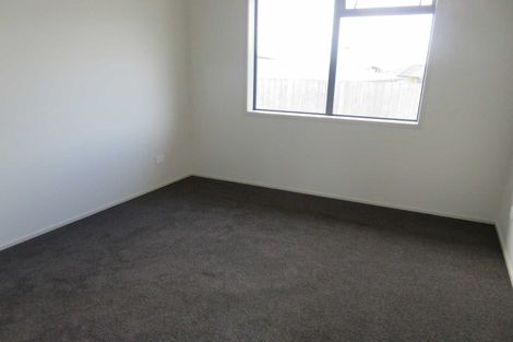 Photo of property in 15 Sinead Court, Grandview Heights, Hamilton, 3200