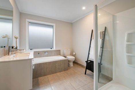 Photo of property in 1 Harry Close, Warkworth, 0910