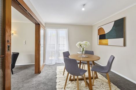 Photo of property in 318b Main Road, Tawa, Wellington, 5028