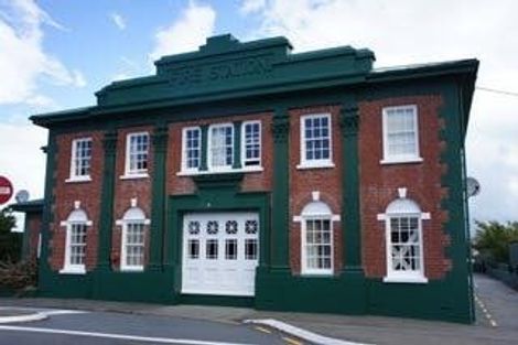 Photo of property in Fire Station Apartments, 54 Northland Road, Northland, Wellington, 6012