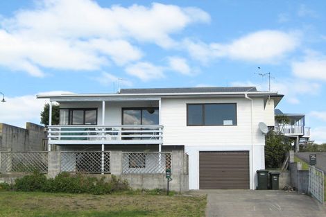 Photo of property in 402 Harbour Road, Ohope, 3121