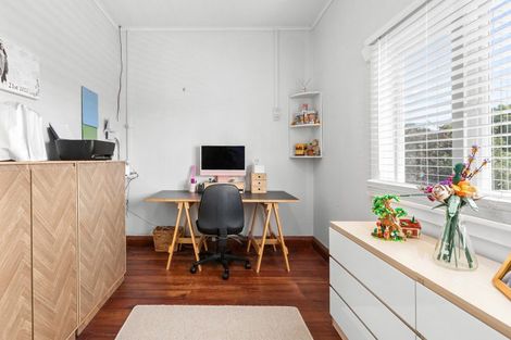 Photo of property in 25 Porangahau Road, Waipukurau, 4200