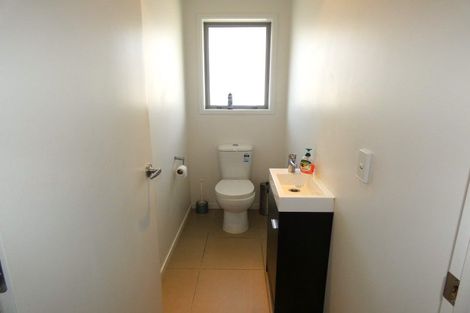 Photo of property in 28 Fonblanque Street, Westport, 7825