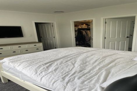 Photo of property in 1/48 Matipo Road, Mairangi Bay, Auckland, 0630