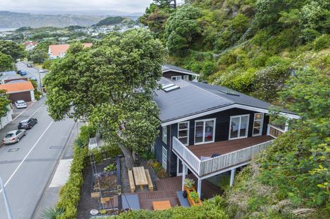 Photo of property in 2 Ludlam Street, Seatoun, Wellington, 6022