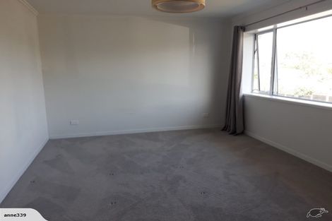 Photo of property in 29 Cassino Street, Bayswater, Auckland, 0622