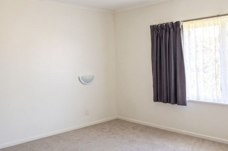 Photo of property in 81 Ruahine Street, Paraparaumu, 5032