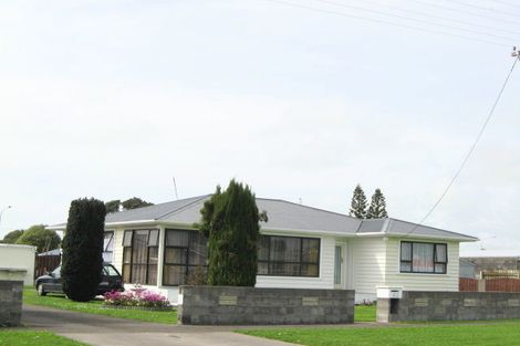 Photo of property in 82 Blake Street, Waitara, 4320
