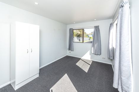Photo of property in 32 Exeter Crescent, Springvale, Whanganui, 4501