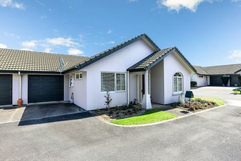 Photo of property in Village Gardens, 17/16 Rototuna Road, Flagstaff, Hamilton, 3210