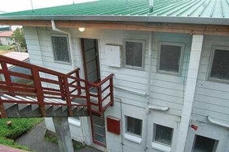 Photo of property in 16 Findlay Street, Moturoa, New Plymouth, 4310