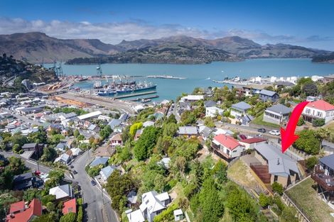 Photo of property in 28 Ticehurst Road, Lyttelton, 8082