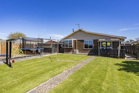 Photo of property in 44 Holland Drive, Kaiapoi, 7630