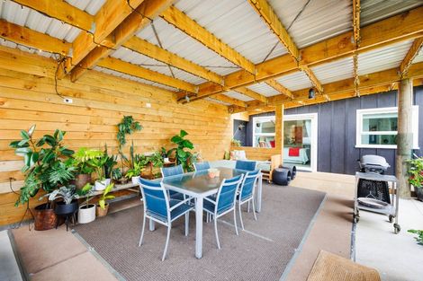 Photo of property in 165 Albert Road, Tokomaru, Palmerston North, 4474
