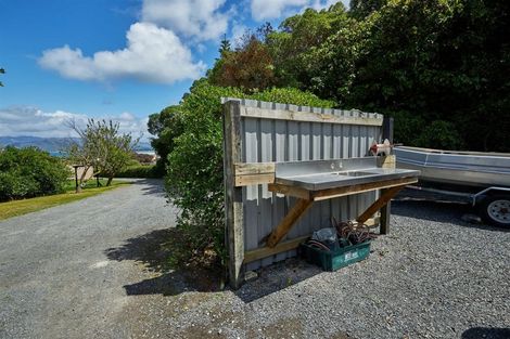 Photo of property in 42 Kotare Place, South Bay, Kaikoura, 7300