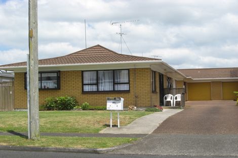 Photo of property in 4/45 Wellington Street, Pukekohe, 2120