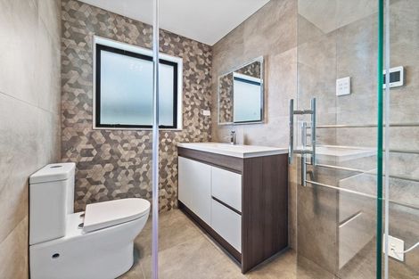 Photo of property in 111 Hillpark Drive, Pokeno, 2402