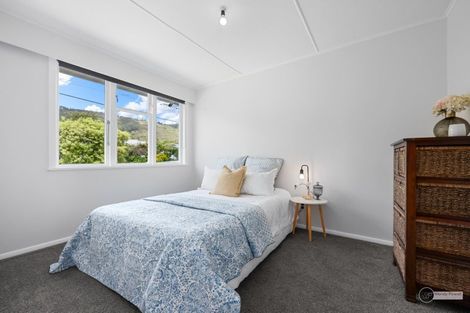 Photo of property in 11 Rimu Street, Naenae, Lower Hutt, 5011