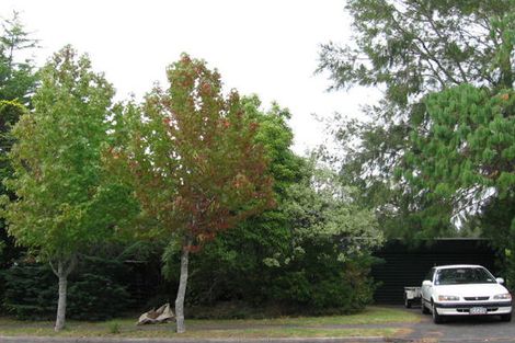 Photo of property in 30 John Downs Drive, Browns Bay, Auckland, 0630